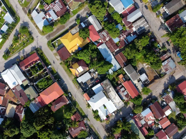 Clash of the Markets: A Data-Driven Comparison of New Zealand vs. Australia's Real Estate 1 Clash of the Markets